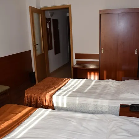 Slavyanska Beseda Hotel 3*