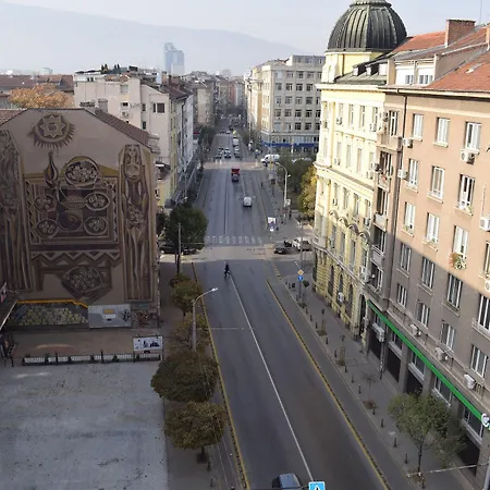 Slavyanska Beseda Hotell 3*